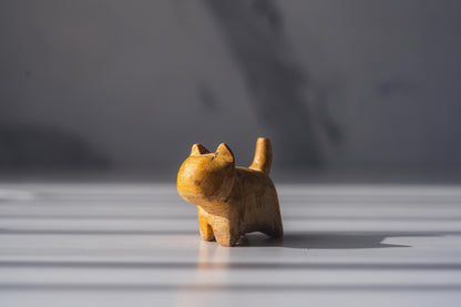 パロサンキャット　パロサント木彫りの猫