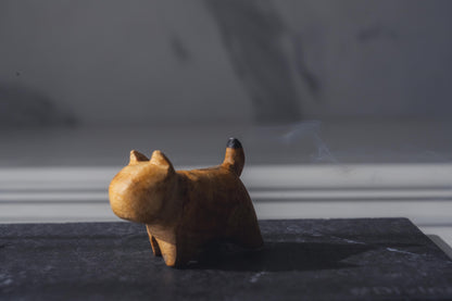 パロサンキャット　パロサント木彫りの猫